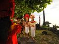 Cérémonie au Tiki Village, Moorea. Wedding ceremony.