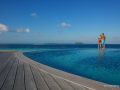 KomandooInfinityPoolwithModels7